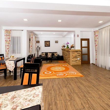 Casa Dealul Melcilor Hotel Брашов Екстериор снимка