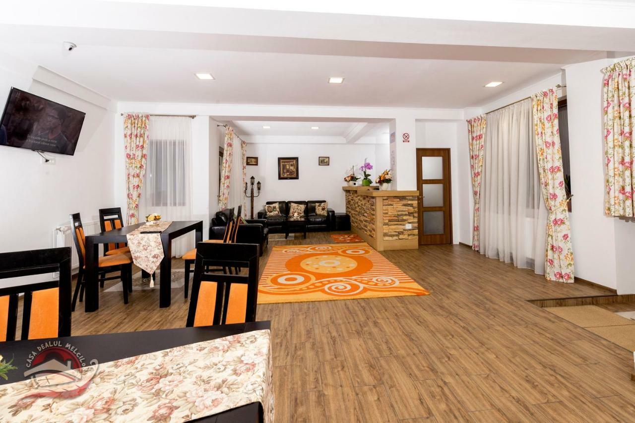 Casa Dealul Melcilor Hotel Брашов Екстериор снимка
