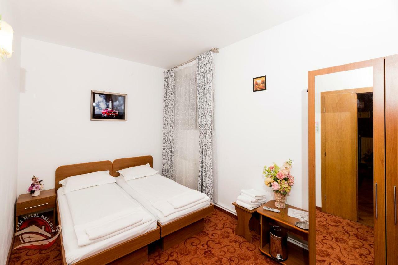 Casa Dealul Melcilor Hotel Брашов Екстериор снимка