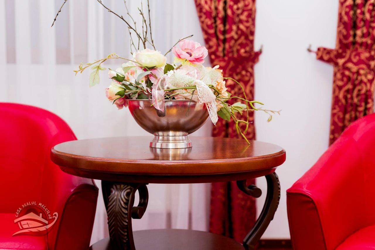 Casa Dealul Melcilor Hotel Брашов Екстериор снимка
