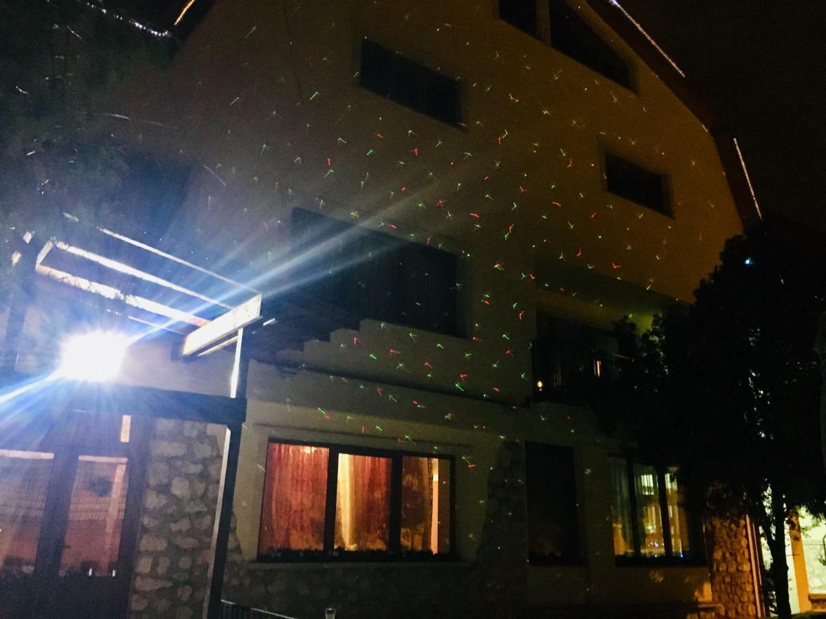 Casa Dealul Melcilor Hotel Брашов Екстериор снимка